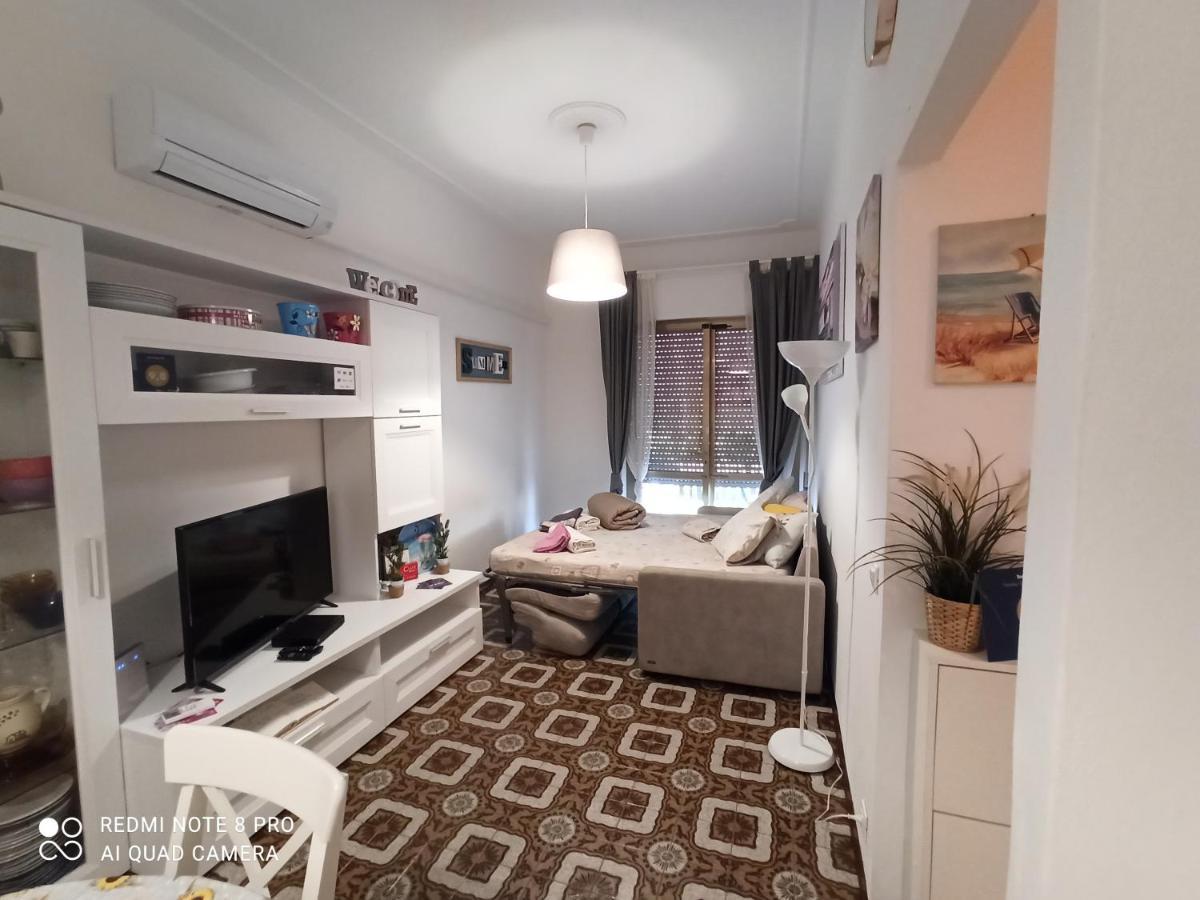 Le Palme 98 "Casa Vacanze" Lido di Camaiore Eksteriør billede