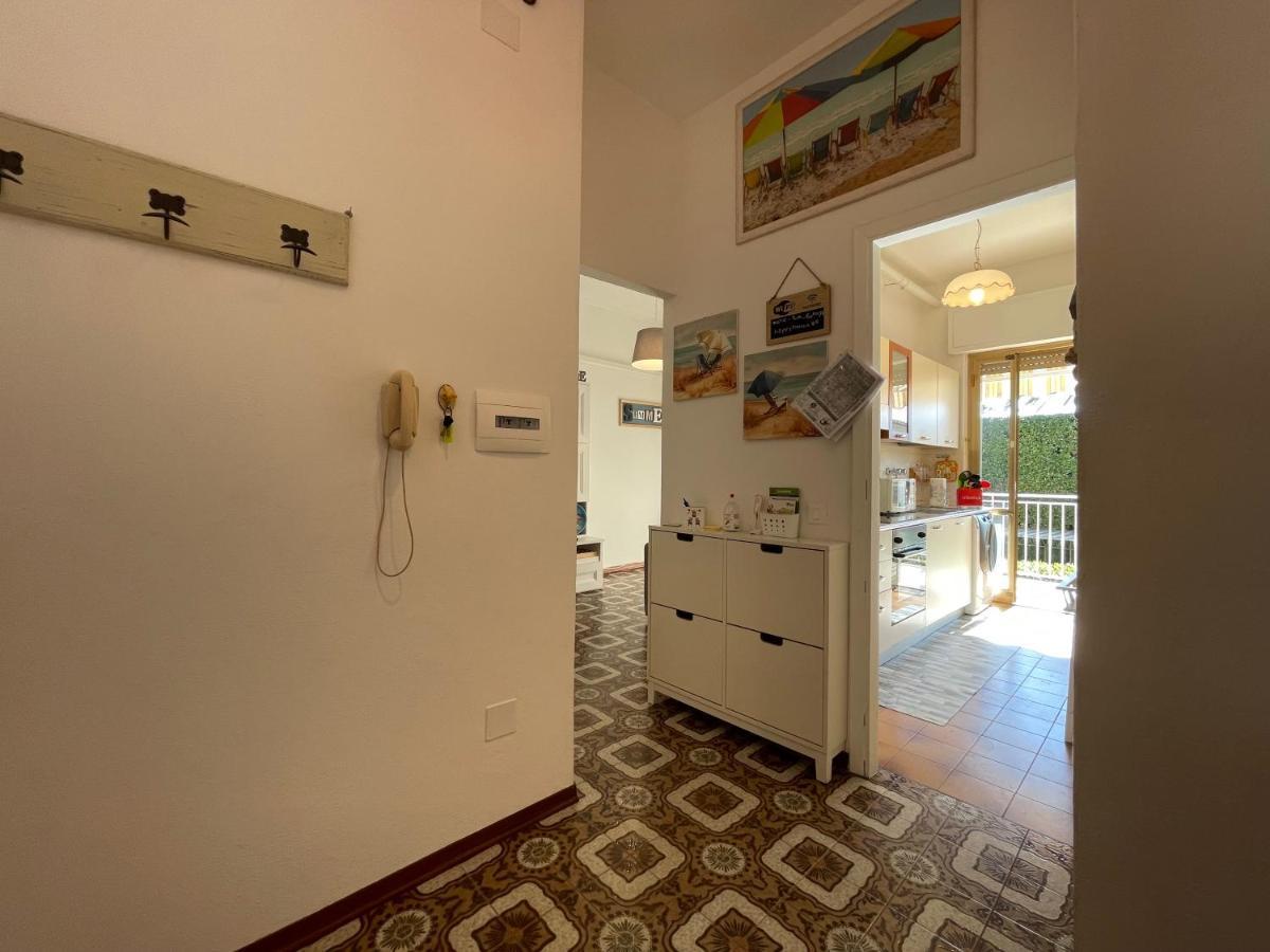 Le Palme 98 "Casa Vacanze" Lido di Camaiore Eksteriør billede