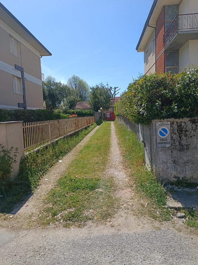 Le Palme 98 "Casa Vacanze" Lido di Camaiore Eksteriør billede