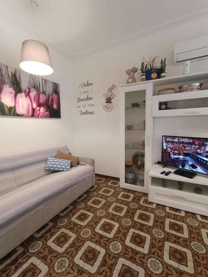 Le Palme 98 "Casa Vacanze" Lido di Camaiore Eksteriør billede
