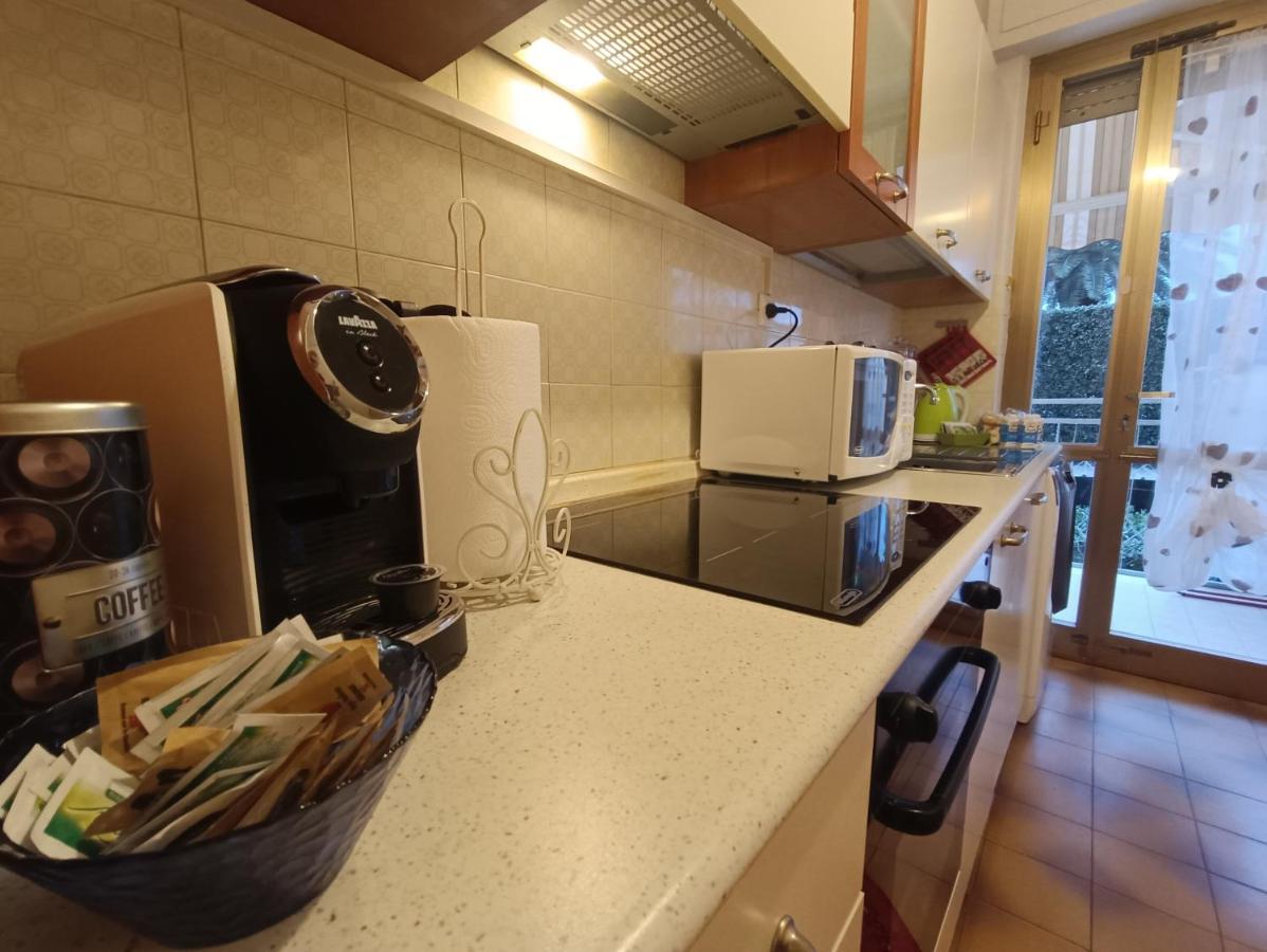 Le Palme 98 "Casa Vacanze" Lido di Camaiore Eksteriør billede