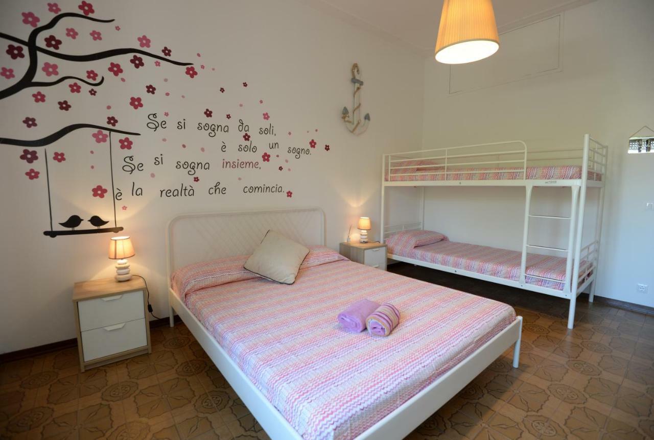Le Palme 98 "Casa Vacanze" Lido di Camaiore Eksteriør billede